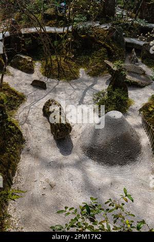 Giardino di Hosen-in - Hosen-in è stato fondato circa 800 anni fa come quartieri sacerdoti per il vicino tempio di Sanzen-in. Il giardino zen che circonda la sala principale è Foto Stock