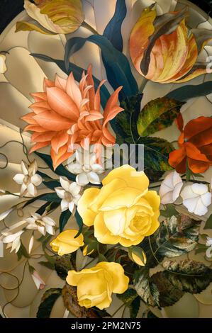 Firenze. Italia. Museo dell'Opificio delle pietre dure. Vassoio con fiori, 1874. Vassoio con fiori, 1874. Foto Stock