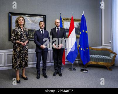 L'AIA - il Presidente francese Emmanuel Macron incontrerà il Presidente del Senato Jan Anthonie Bruijn e il Presidente della Camera dei rappresentanti vera Bergkamp. Macron e sua moglie Brigitte stanno facendo una visita di Stato di due giorni nei Paesi Bassi. ANP REMKO DE WAAL olanda fuori - belgio fuori Foto Stock