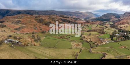 Bram Crag e St Johns nel panorama aereo del Lago vale District Foto Stock