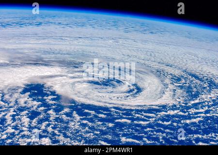 Storm Brewing. Ottimizzazione digitale. Elementi della NASA Foto Stock