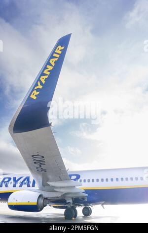 3 gennaio - Porto, Portogallo: Ryanair prima del decollo da vicino Foto Stock