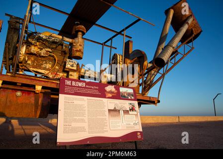 Coober Pedy, Australia - 4 maggio 2022: Soffiante per l'estrazione opale in mostra Foto Stock