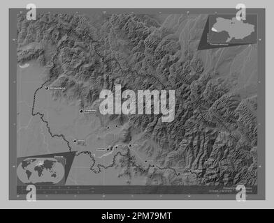 Transcarpazia, regione dell'Ucraina. Mappa in scala di grigi con laghi e fiumi. Località e nomi delle principali città della regione. Angolo ausiliario Foto Stock