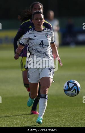 Roma, Italia. 11th Apr, 2023. ROMA, Italia - 11.04.2023: In azione nel corso di amichevole women.football match tra ITALIA vs COLOMBIA allo stadio tre Fontane di Roma. Credit: Independent Photo Agency/Alamy Live News Foto Stock