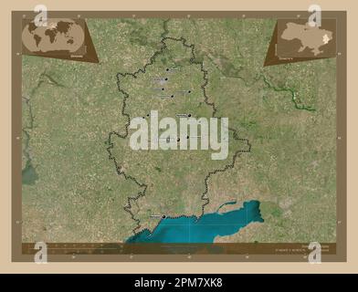 Donets'k, regione dell'Ucraina. Mappa satellitare a bassa risoluzione. Località e nomi delle principali città della regione. Mappe delle posizioni ausiliarie degli angoli Foto Stock