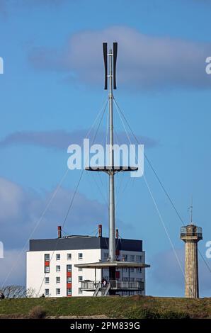 La Torre di osservazione del Monte Wise al Redoubt, Devonport, Plymouth. Vista in formato verticale, scatto lungo. Foto Stock