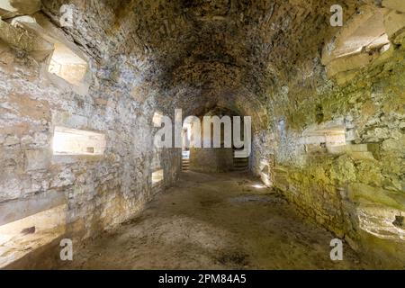 Francia, Indre et Loire, il caponiere restaurato visto dall'interno Foto Stock