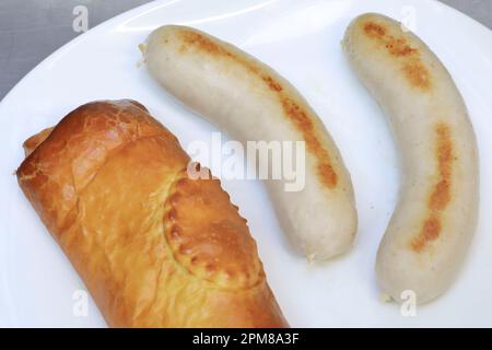 Francia, Ardenne, Rethel, Demoizet salcuterie famoso per il budino bianco, budino bianco da Rethel (IGP) prodotto dalla stessa famiglia dal 1939, versione brioche Foto Stock