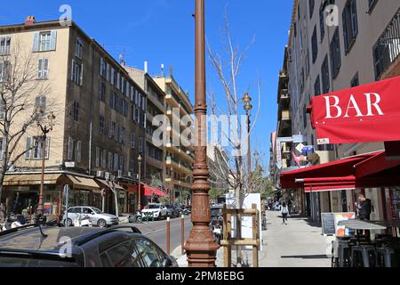 Via principale dello shopping, Cours Napoléon, Ajaccio, Corse-du-Sud, Corsica, Francia, Mar Mediterraneo, Europa Foto Stock