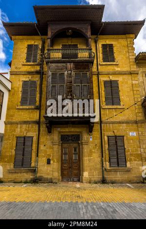 Casa in stile ottomano a Nicosia. Lefkoşa Türk Belediyesi, Cipro Foto Stock