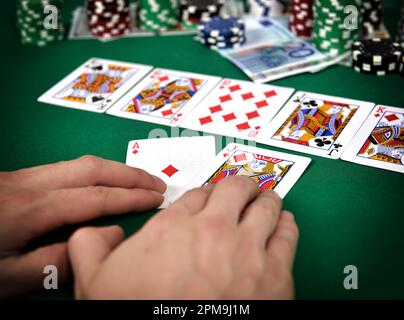 La combinazione vincente di carte da poker, poker street Foto Stock