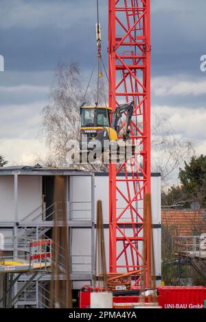 Importante cantiere edile a Düsseldorf, sulla B8, Danziger Straße, costruzione di un complesso residenziale e commerciale, Deiker Höfe, NRW, Germania, Foto Stock