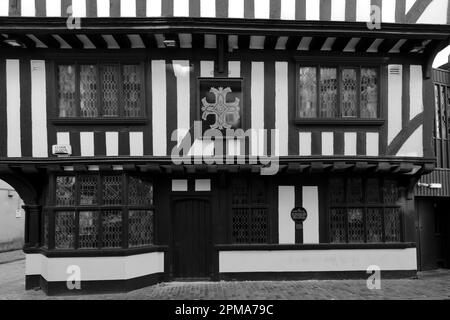 The Golden Cross Inn, Coventry City Centre, West Midlands, Warwickshire, Inghilterra, REGNO UNITO Foto Stock