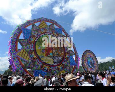 Sumpango Giant Kite Festival durante il giorno dei morti in Guatemala Foto Stock