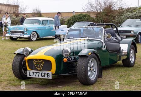 Aprile 2023 - Classic Caterham / lotus 7 al Pageant di Motoring sui prati a Weston super Mare, nel Nord Somerset, Regno Unito. Foto Stock