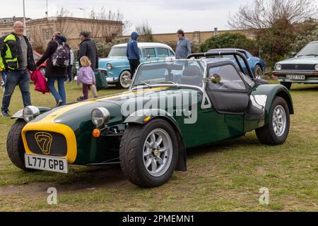 Aprile 2023 - Classic Caterham / lotus 7 al Pageant di Motoring sui prati a Weston super Mare, nel Nord Somerset, Regno Unito. Foto Stock