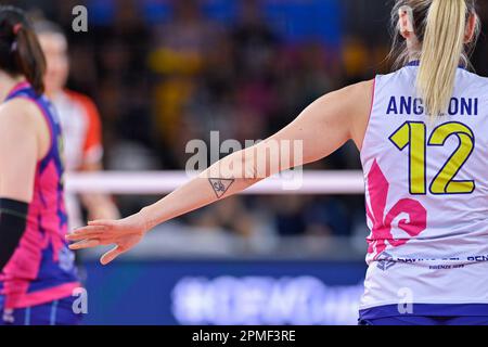 PalaWanny, Firenze, Italia, 12 aprile 2023, Tatuaggio di Veronica Angeloni (Savino del bene Scandicci) durante la finale - Savino del bene Scandicci Foto Stock