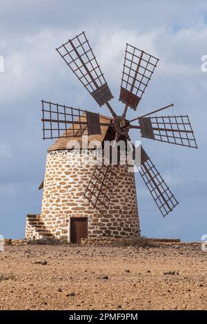 Spagna, Isole Canarie, Fuerteventura, Puerto del Rosario, Molino de Tefia, Mulino a vento Tefia Foto Stock