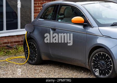 Fiat 500 auto elettrica Foto Stock