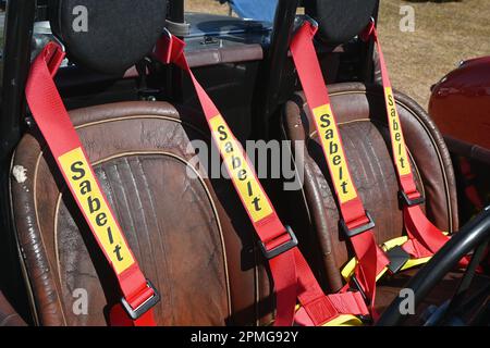 sedili in pelle originali in un'auto da corsa costruita in casa Foto Stock