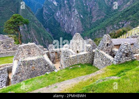 Machu Picchu, patrimonio dell'umanità dell'UNESCO, città in rovina degli Incas, Andes Cordillera, provincia di Urubamba, Cusco, Perù, Sud America Foto Stock