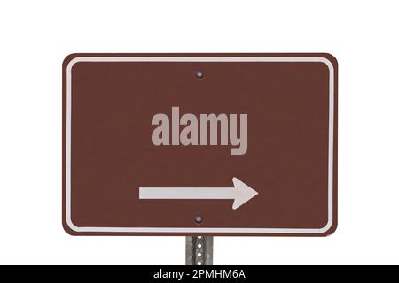Freccia marrone vuota isolata con sfondo ritagliato Foto Stock