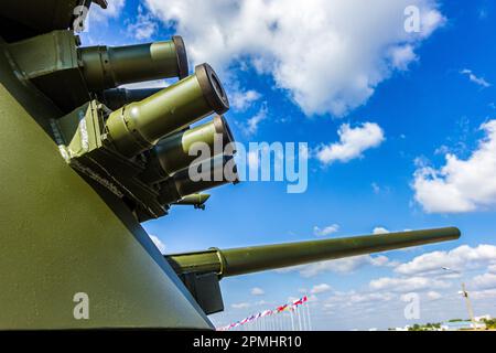 Installazione di artiglieria semovente e mortaio 2S31 Vienna dell'esercito russo alla mostra di Zhukovsky. 120 mm Foto Stock