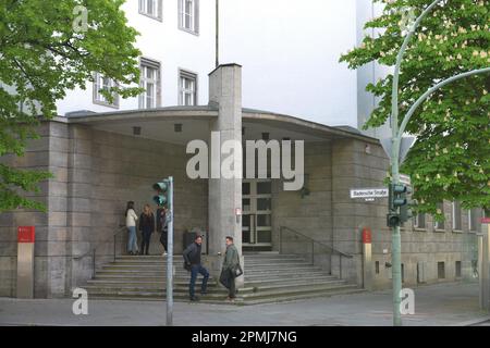Berlin School of Economics and Law, Badensche Strasse, Schoeneberg, Berlino, Germania Foto Stock