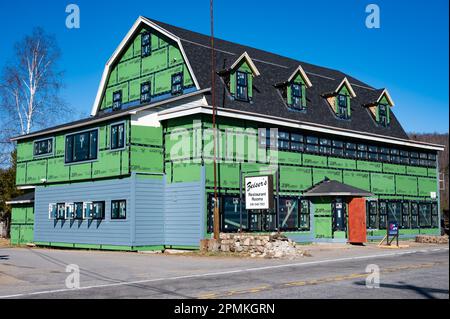 Zeiser's Hotel - ristorante, bar e camere, Speculator, NY USA, un edificio storico costruito nel 1860 e attualmente in fase di restauro. Foto Stock