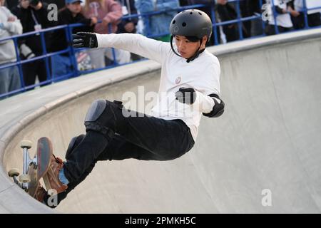 Ibaraki, Giappone. 13th Apr, 2023. Haru Kishitani Skateboarding : il 2nd Mynavi Skateboarding Giappone APRE il Parco degli uomini Qualificandosi a Murasaki Park Kasama a Ibaraki, Giappone . Credit: AFLO SPORT/Alamy Live News Foto Stock