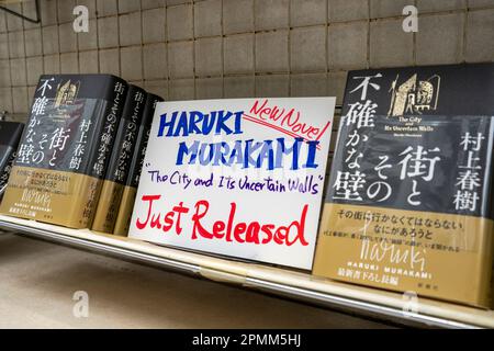 Sei anni. 14th Apr, 2023. Vista generale, 14 aprile 2023 - il nuovo romanzo  di Haruki Murakami, 