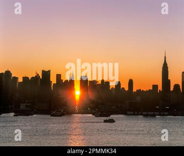 1996 storico dello skyline di midtown Fiume Hudson MANHATTAN NEW YORK CITY USA Foto Stock