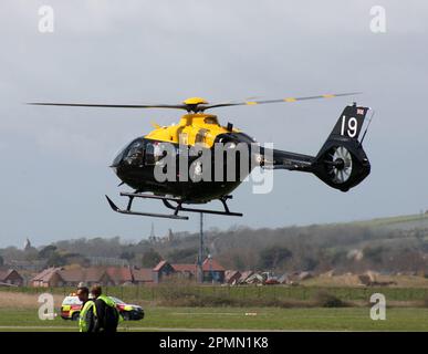 Un Airbus Helicopters Juno HT Mk.1 della Defence Helicopter Flying School presso l'Aeroporto di Brighton City Foto Stock