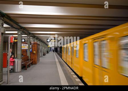 U4, U-Bahnhof Innsbrker Platz, Schöneberg, Berlino, Germania Foto Stock