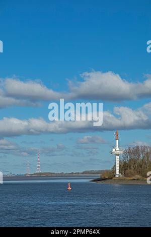 Torre radio, torri di trasmissione dei valichi dell'Elba, Wedel, Schleswig-Holstein, Germania Foto Stock