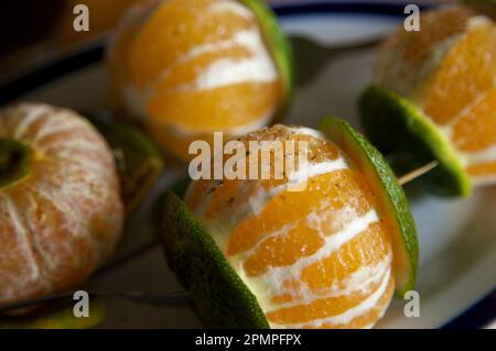 Succulenta frutta tropicale in un ristorante in Giamaica; Port Antonio, Giamaica Foto Stock