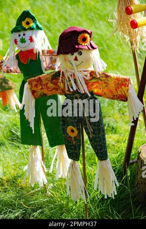 Festival dello Scarecrow a Kettlewell nel Parco Nazionale Yorkshire Dales (2010) Foto Stock