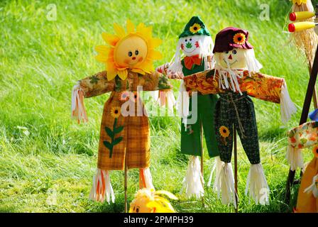 Festival dello Scarecrow a Kettlewell nel Parco Nazionale Yorkshire Dales (2010) Foto Stock