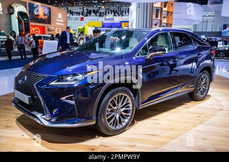 Lexus RX 450h auto SUV ibrida di lusso al Salone IAA di Francoforte. Germania - 12 settembre 2017. Foto Stock