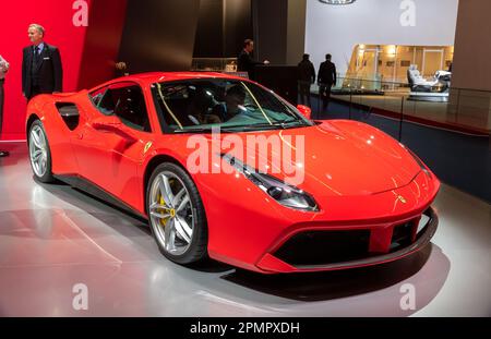 Ferrari 488 GTB Spider auto sportiva al Salone IAA di Francoforte. Germania - 12 settembre 2017. Foto Stock