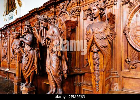 I confessionali. St La chiesa di Charles Borromeo è una chiesa situata nel centro di Anversa, nella piazza della coscienza di Hendrik. Anversa, Regione fiamminga, Belg Foto Stock