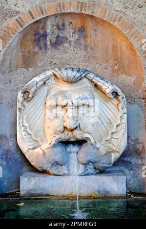 Giacomo della porta, Fontana, Parco del Savello, Roma, Lazio, Italia Foto Stock