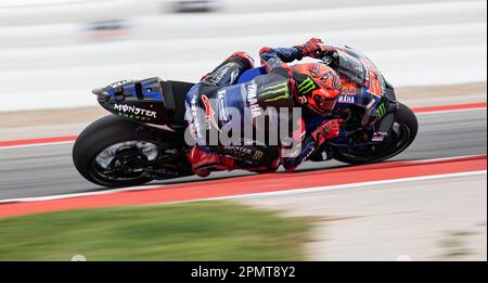 Austin, Texas, Stati Uniti. 14th Apr, 2023. Team Rider #20 FABIO QUARTARARO Monster Energy Yamaha MOTOGP Team durante i warm up nel 8. (Credit Image: © Hoss McBain/ZUMA Press Wire) SOLO PER USO EDITORIALE! Non per USO commerciale! Foto Stock