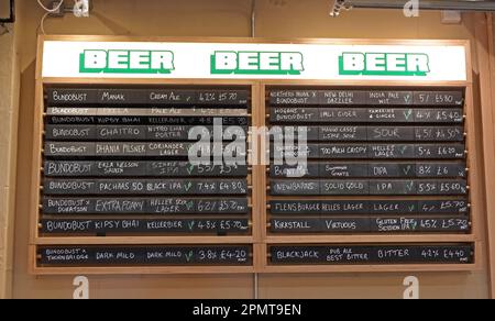 Interno del ristorante Bundobust, birreria presso St James Building, 61-69 Oxford Street, Manchester, Inghilterra, Regno Unito, M1 6EQ Foto Stock