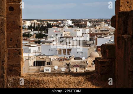 El Djem dall'Anfiteatro Romano in Tunisia Nord Africa Foto Stock