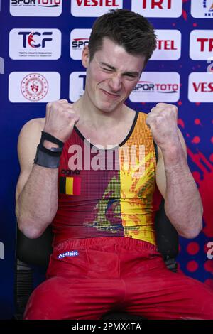 Antalya, Turchia. 15th Apr, 2023. La ginnastica belga Maxime Gentges festeggia dopo l'esercizio a cavallo del pomo, nelle finali maschili, il quinto giorno del Campionato europeo di ginnastica ad Antalya (Turchia), sabato 15 aprile 2023. La CE si svolgerà dal 11 al 16 aprile 2023. BELGA PHOTO LAURIE DIEFFEMBACQ Credit: Belga News Agency/Alamy Live News Foto Stock