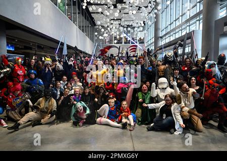 Praga, Repubblica Ceca. 15th Apr, 2023. Comic-con Praga 2023, incontro dei fan di fumetti, fantascienza e fantasy film, serie e libri, proseguito sabato 15 aprile 2023, A Praga, Repubblica Ceca. Credit: Ondrej Deml/CTK Photo/Alamy Live News Foto Stock