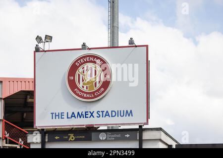 Vista generale dell'esterno dello stadio Lamex, Broadtail Way, Stevenage. Sede dello Stevenage Football Club Foto Stock