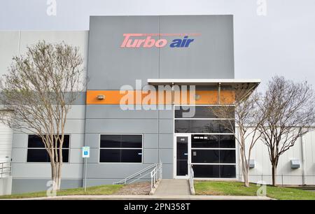 Houston, Texas USA 02-25-2023: Esterno del business Turbo Air a Houston, Texas. Sede centrale dell'azienda produttrice di frigoriferi. Foto Stock